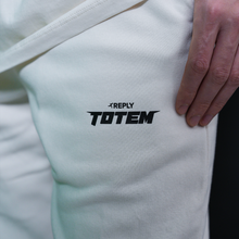 Load image into Gallery viewer, Totem Basics Pants Off White